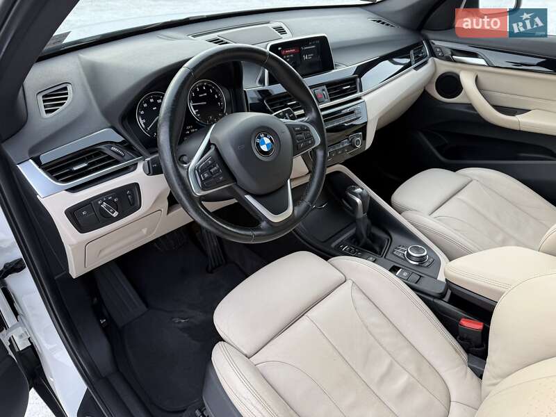 Внедорожник / Кроссовер BMW X1 2018 в Львове