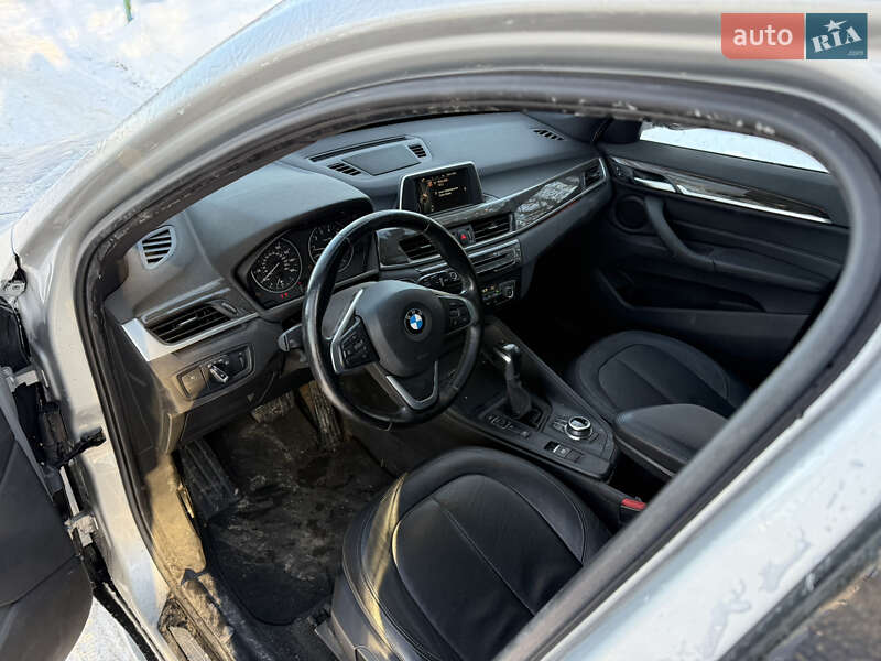 Внедорожник / Кроссовер BMW X1 2016 в Тернополе