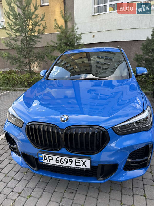 Внедорожник / Кроссовер BMW X1 2022 в Ивано-Франковске