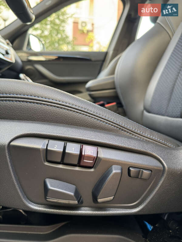 Внедорожник / Кроссовер BMW X1 2022 в Ивано-Франковске