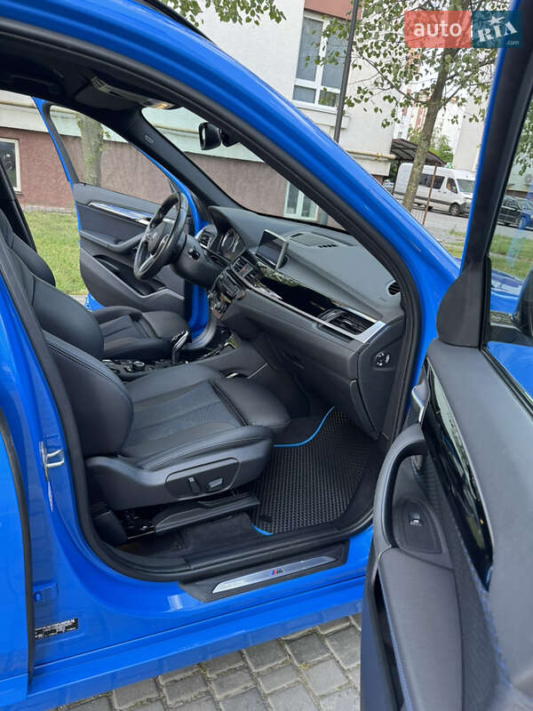 Внедорожник / Кроссовер BMW X1 2022 в Ивано-Франковске