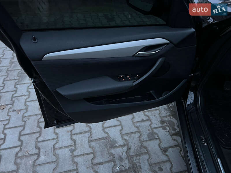 Внедорожник / Кроссовер BMW X1 2012 в Балте