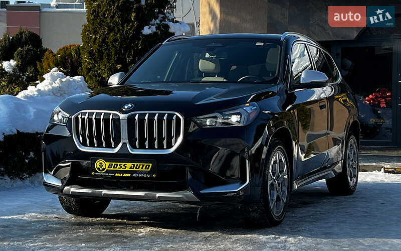 Внедорожник / Кроссовер BMW X1 2024 в Львове