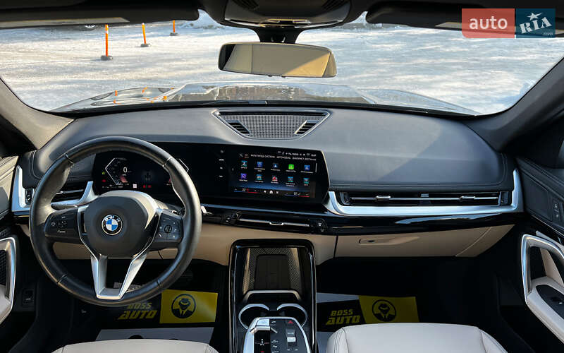Внедорожник / Кроссовер BMW X1 2024 в Львове