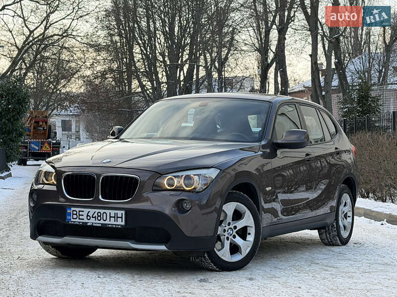 Внедорожник / Кроссовер BMW X1 2010 в Одессе