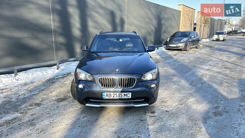 Внедорожник / Кроссовер BMW X1 2010 в Виннице