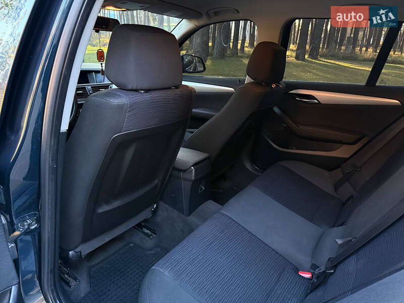 Внедорожник / Кроссовер BMW X1 2012 в Чернигове фото 26 Внедорожник / Кроссовер BMW X1 2012 в Чернигове