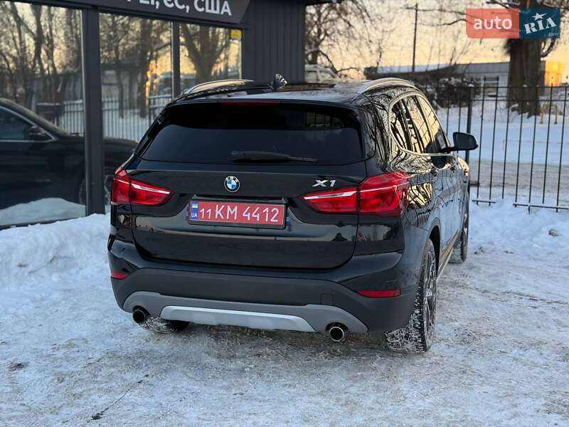 Внедорожник / Кроссовер BMW X1 2016 в Хмельницком