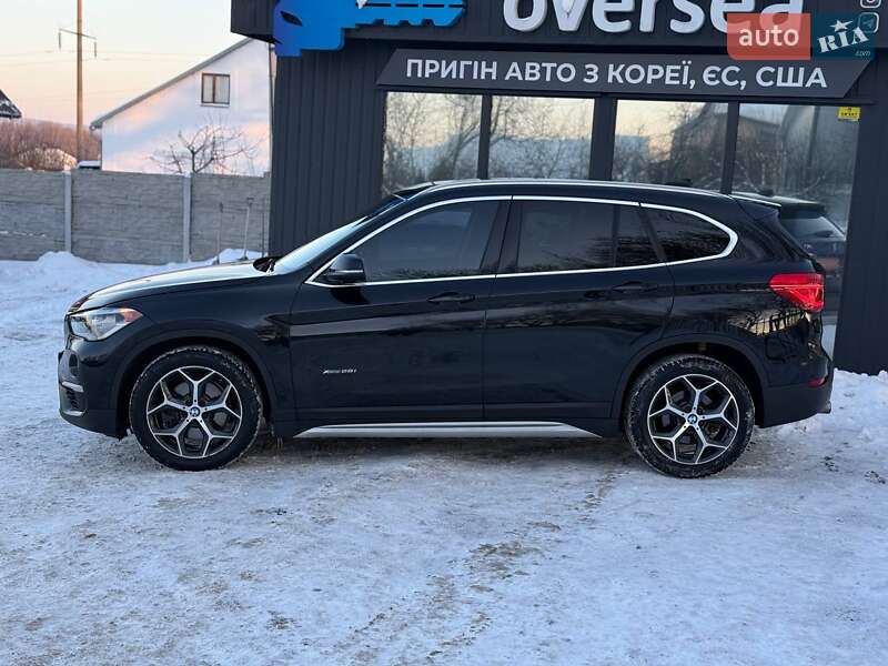 Внедорожник / Кроссовер BMW X1 2016 в Хмельницком