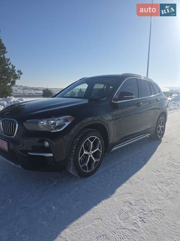 Внедорожник / Кроссовер BMW X1 2019 в Ровно