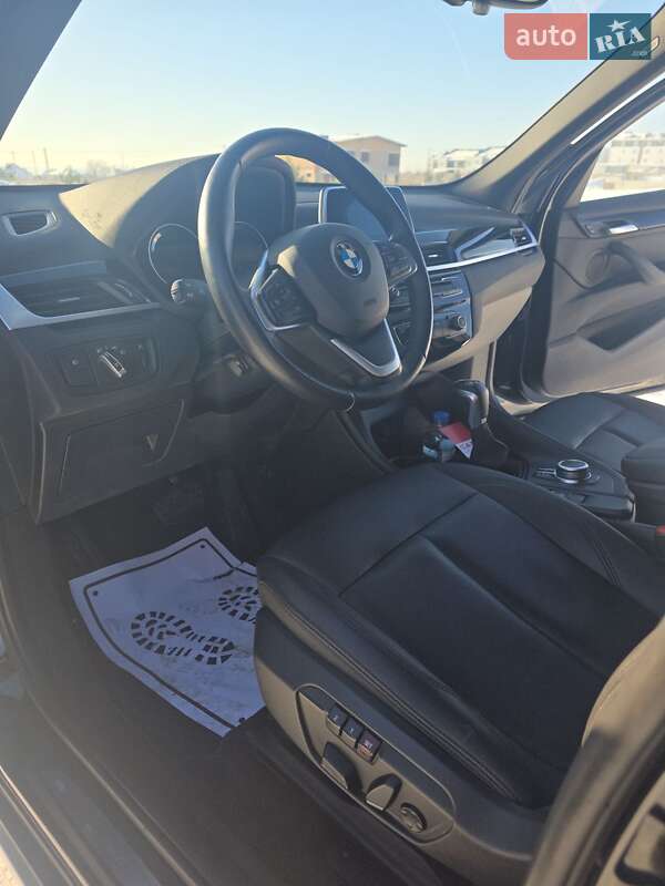 Внедорожник / Кроссовер BMW X1 2019 в Ровно