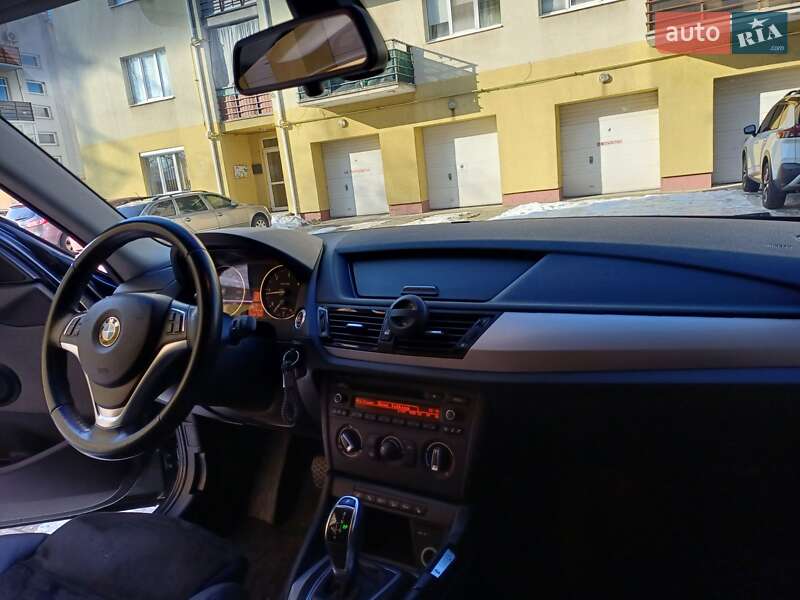 Внедорожник / Кроссовер BMW X1 2013 в Ужгороде фото 28 Внедорожник / Кроссовер BMW X1 2013 в Ужгороде