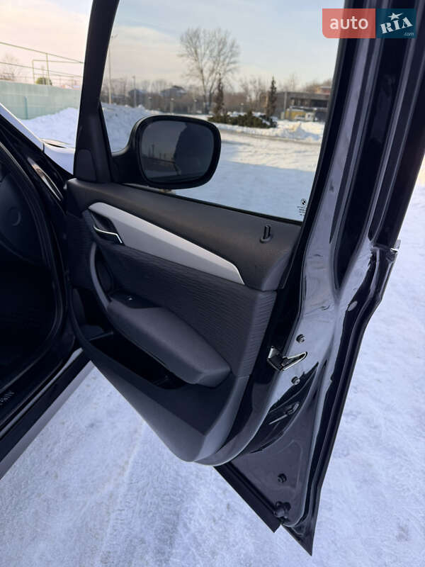 Внедорожник / Кроссовер BMW X1 2011 в Мукачево фото 14 Внедорожник / Кроссовер BMW X1 2011 в Мукачево