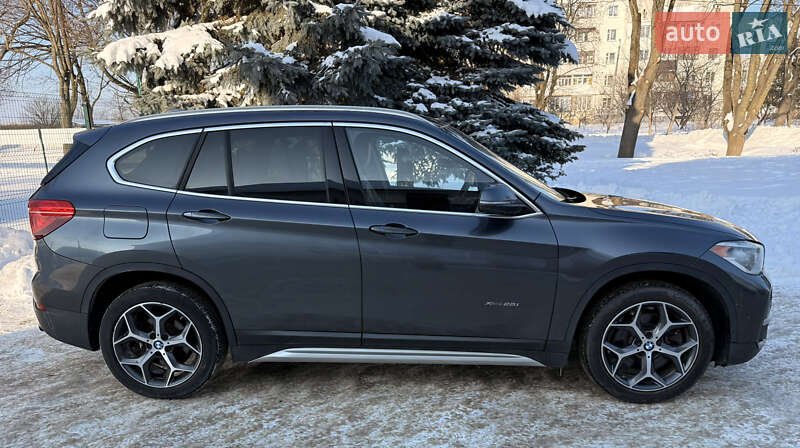 Внедорожник / Кроссовер BMW X1 2017 в Ровно