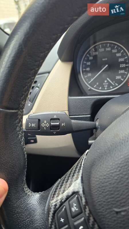 Позашляховик / Кросовер BMW X1 2010 в Києві фото 11 Позашляховик / Кросовер BMW X1 2010 в Києві