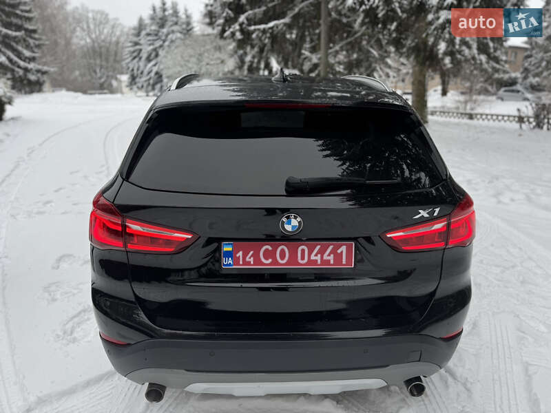Внедорожник / Кроссовер BMW X1 2017 в Умани
