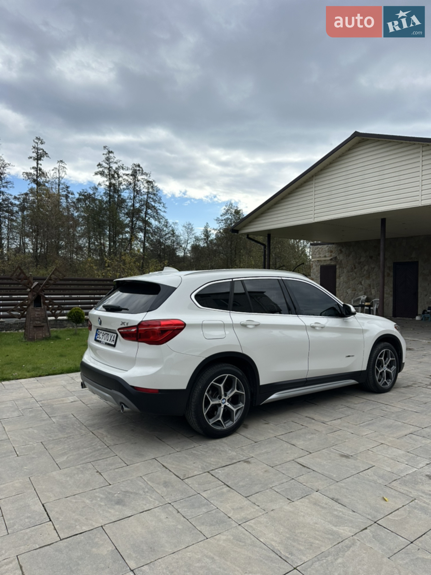 2017 BMW X1 - мініатюра 4