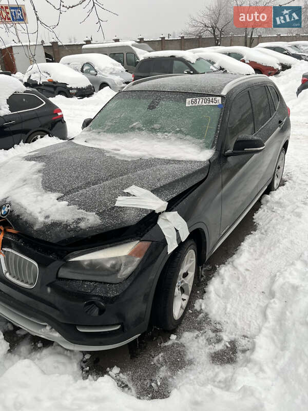 Позашляховик / Кросовер BMW X1 2015 в Рівному