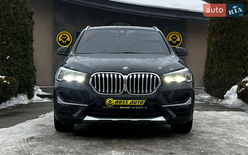 Внедорожник / Кроссовер BMW X1 2019 в Львове