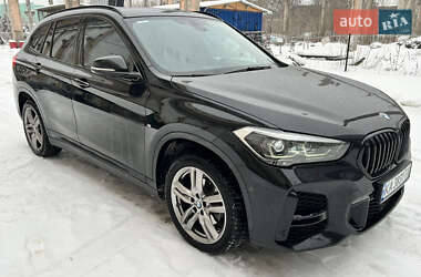 Внедорожник / Кроссовер BMW X1 2022 в Киеве