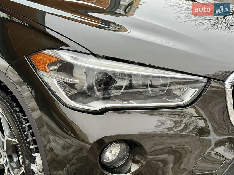 Внедорожник / Кроссовер BMW X1 2015 в Ровно