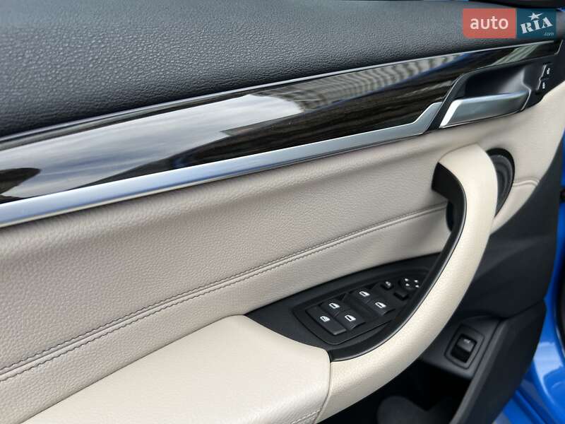 Внедорожник / Кроссовер BMW X1 2020 в Киеве