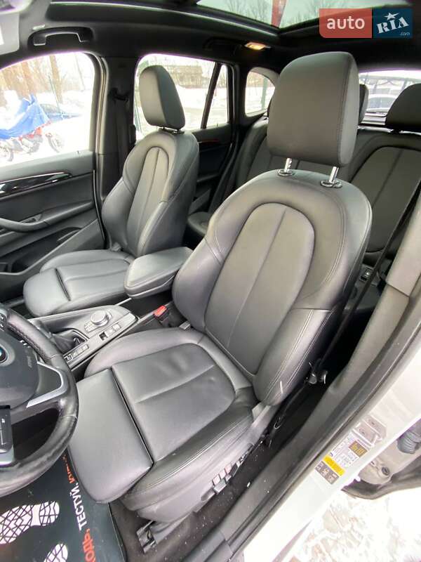 Внедорожник / Кроссовер BMW X1 2017 в Хмельницком