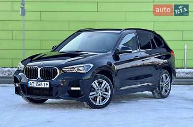 Внедорожник / Кроссовер BMW X1 2022 в Киеве