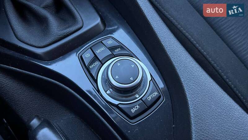 Внедорожник / Кроссовер BMW X1 2012 в Киеве