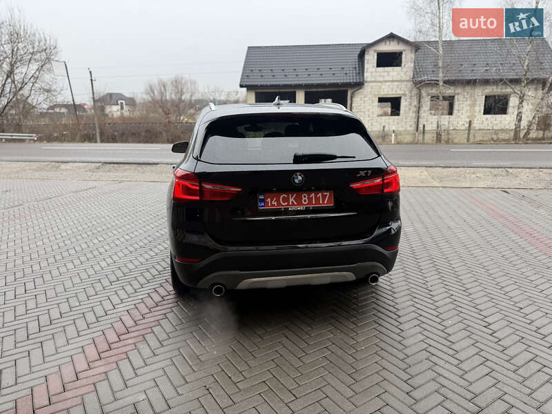 Внедорожник / Кроссовер BMW X1 2016 в Тячеве