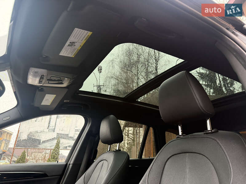 Внедорожник / Кроссовер BMW X1 2016 в Тячеве