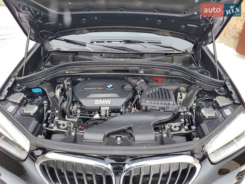 Внедорожник / Кроссовер BMW X1 2015 в Прилуках