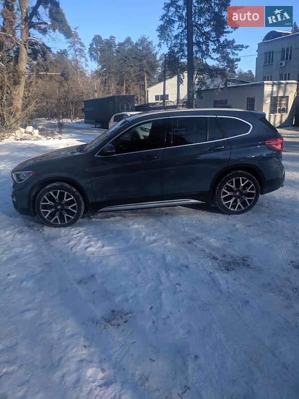 Внедорожник / Кроссовер BMW X1 2020 в Киеве