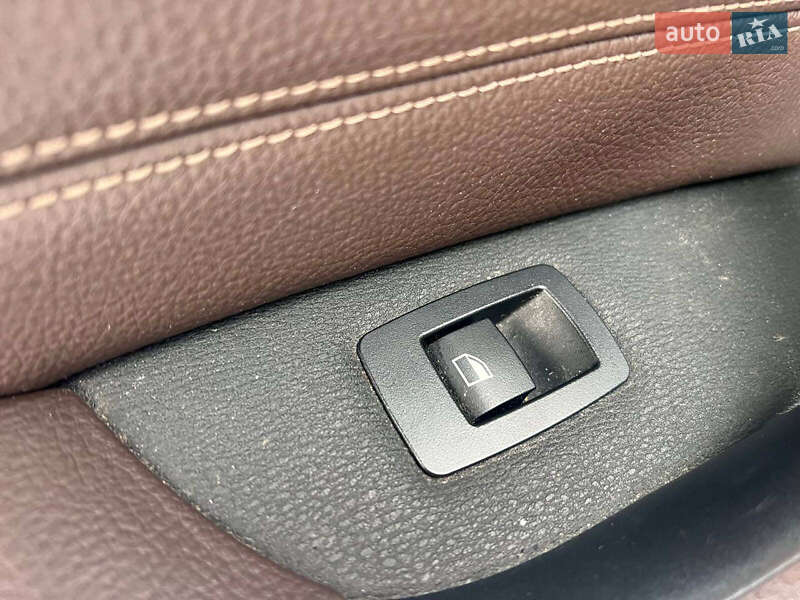 Внедорожник / Кроссовер BMW X1 2018 в Львове фото 36 Внедорожник / Кроссовер BMW X1 2018 в Львове