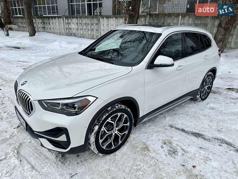 Внедорожник / Кроссовер BMW X1 2021 в Киеве фото 2 Внедорожник / Кроссовер BMW X1 2021 в Киеве