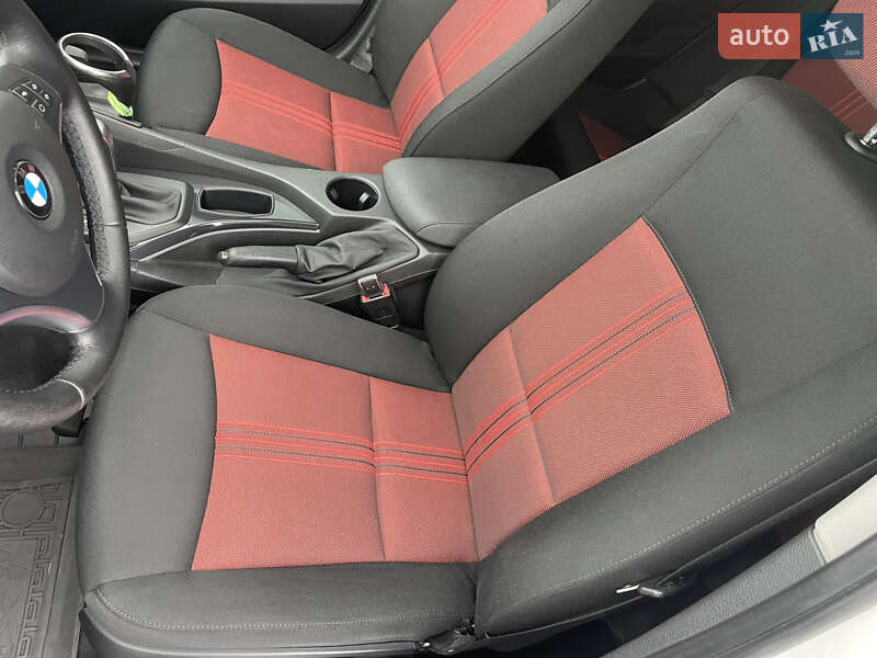 Позашляховик / Кросовер BMW X1 2012 в Кременчуці фото 14 Позашляховик / Кросовер BMW X1 2012 в Кременчуці