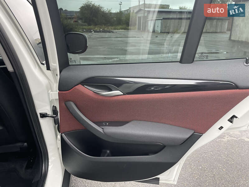 Позашляховик / Кросовер BMW X1 2012 в Кременчуці фото 15 Позашляховик / Кросовер BMW X1 2012 в Кременчуці