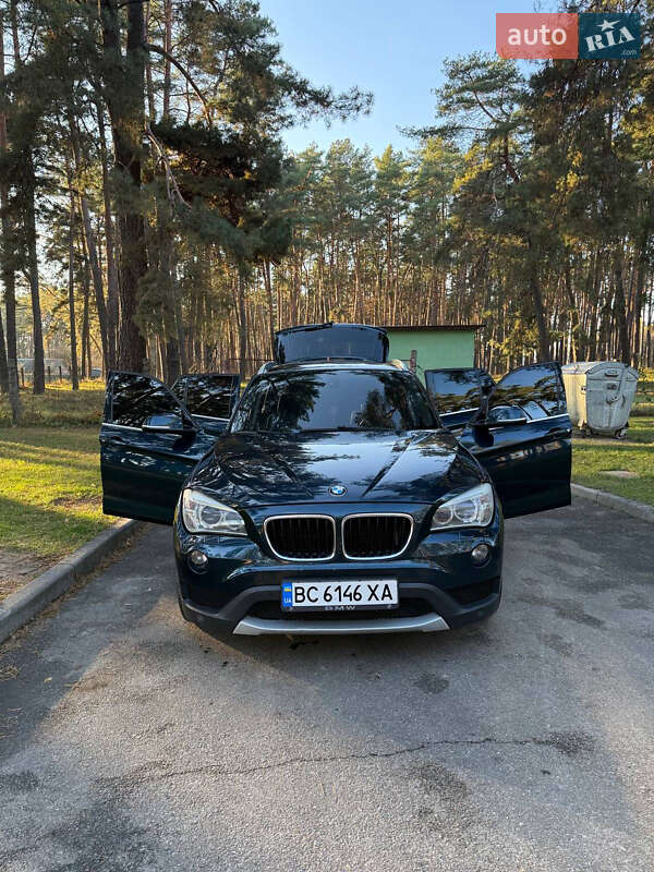 Внедорожник / Кроссовер BMW X1 2012 в Чернигове