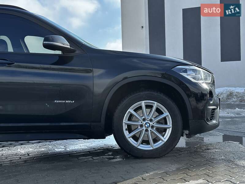 Внедорожник / Кроссовер BMW X1 2018 в Львове