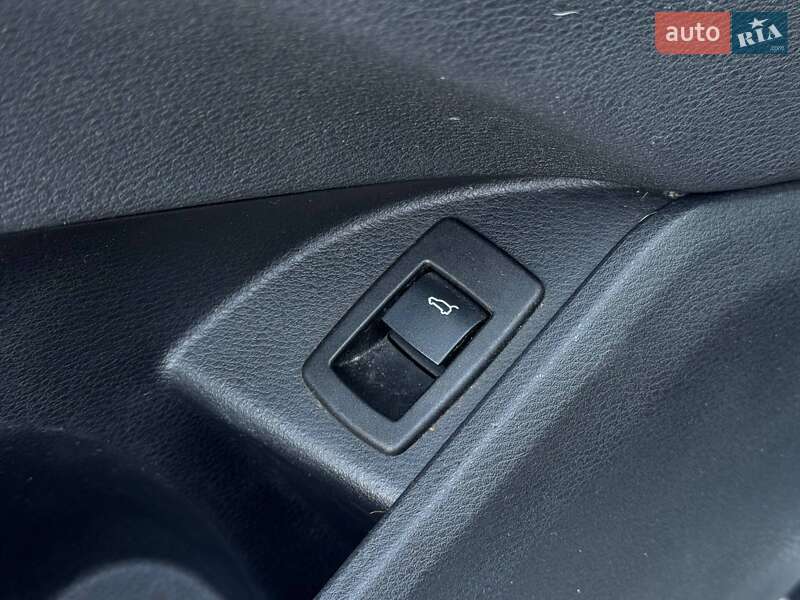 Позашляховик / Кросовер BMW X1 2017 в Рівному