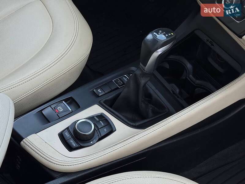 Позашляховик / Кросовер BMW X1 2017 в Рівному