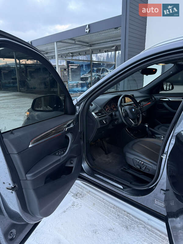 Позашляховик / Кросовер BMW X1 2015 в Львові фото 55 Позашляховик / Кросовер BMW X1 2015 в Львові