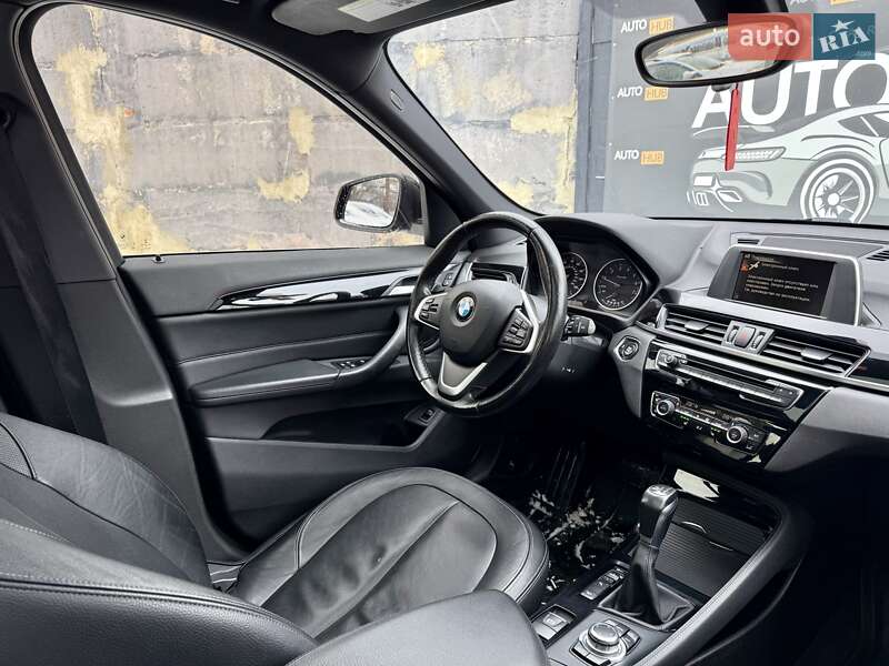 Позашляховик / Кросовер BMW X1 2015 в Харкові