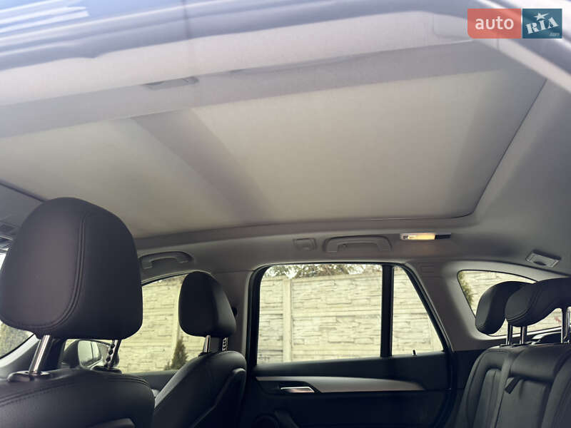 Внедорожник / Кроссовер BMW X1 2015 в Львове