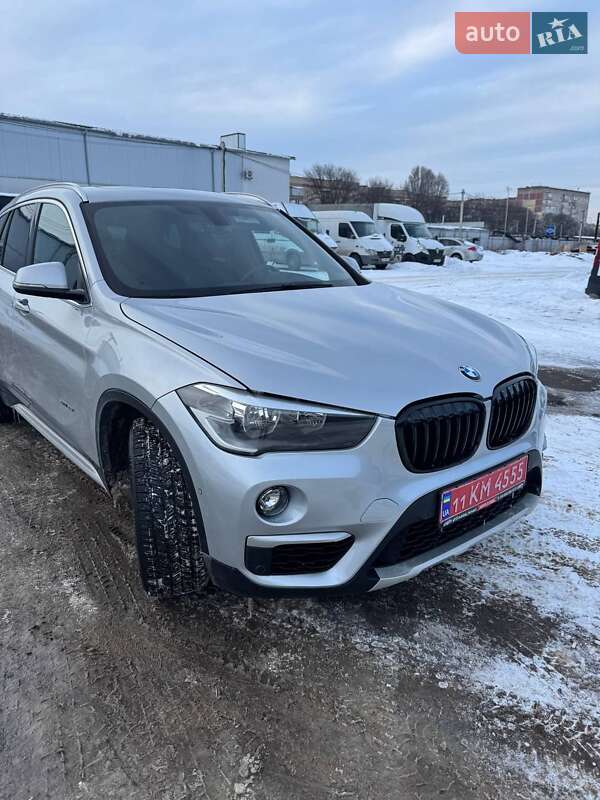 Внедорожник / Кроссовер BMW X1 2016 в Тернополе фото 5 Внедорожник / Кроссовер BMW X1 2016 в Тернополе