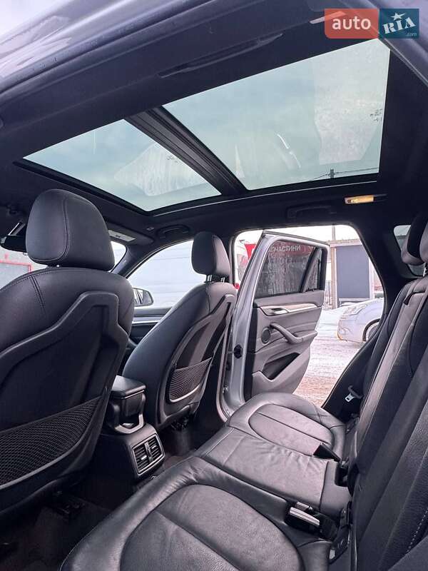 Внедорожник / Кроссовер BMW X1 2016 в Тернополе фото 13 Внедорожник / Кроссовер BMW X1 2016 в Тернополе