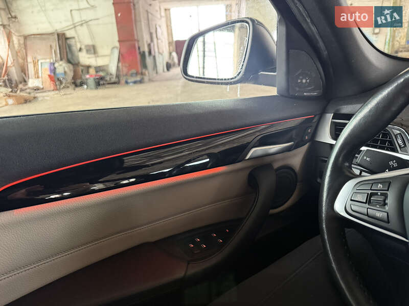 Позашляховик / Кросовер BMW X1 2017 в Києві фото 39 Позашляховик / Кросовер BMW X1 2017 в Києві