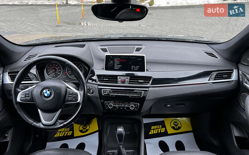 Внедорожник / Кроссовер BMW X1 2017 в Львове