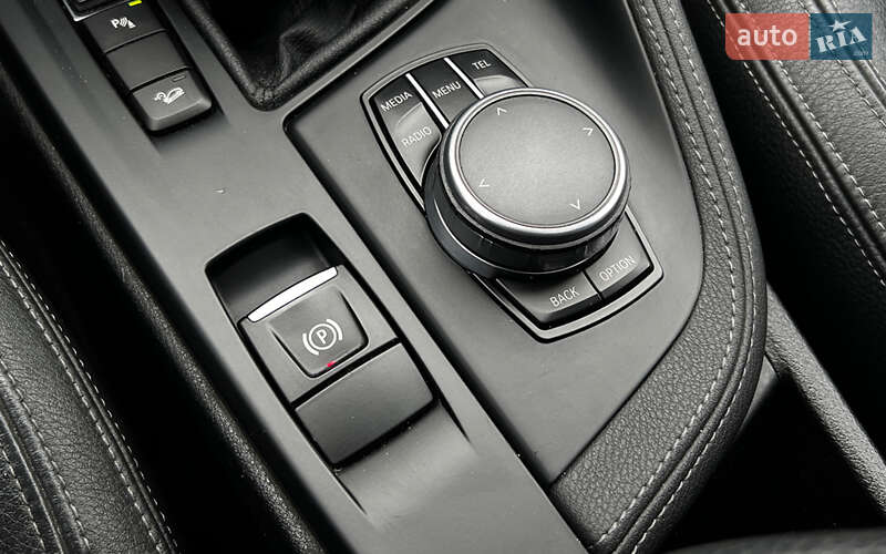 Внедорожник / Кроссовер BMW X1 2017 в Львове