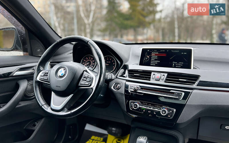 Внедорожник / Кроссовер BMW X1 2017 в Львове